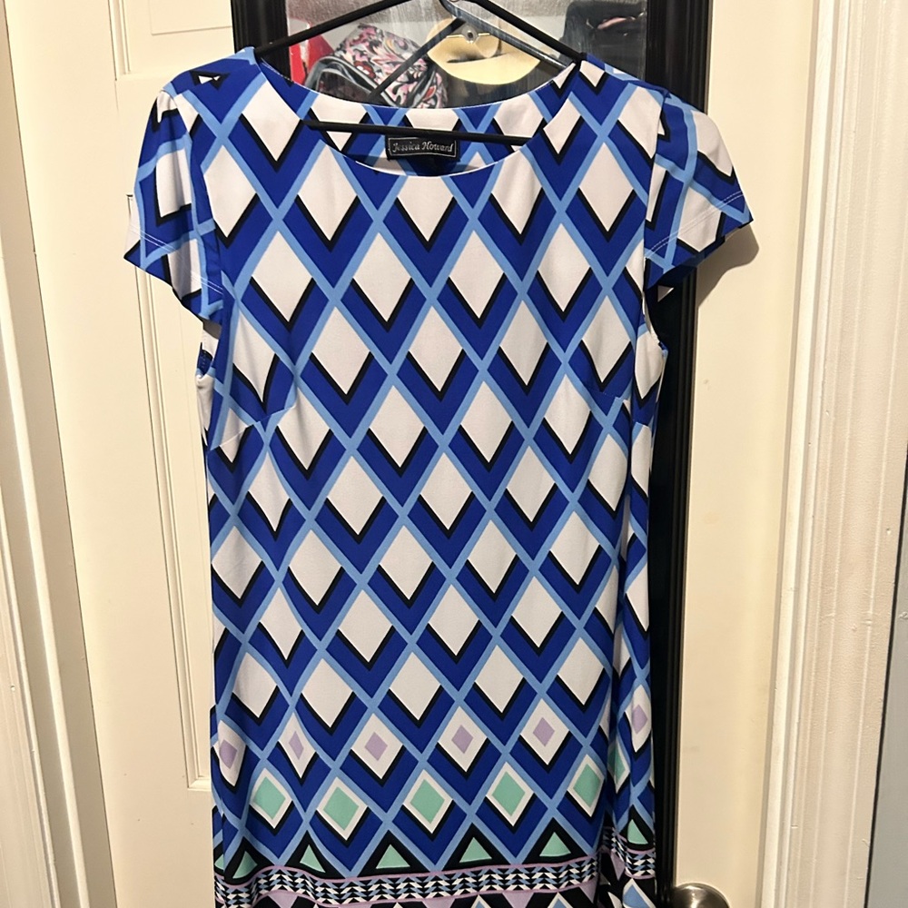 Women’s dress